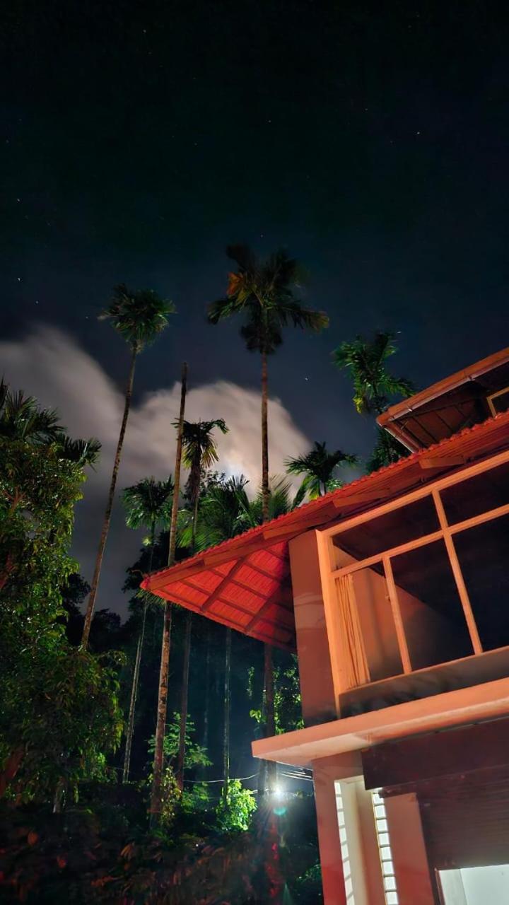 Coorg Divine Spark Home Stay Suntikoppa 외부 사진