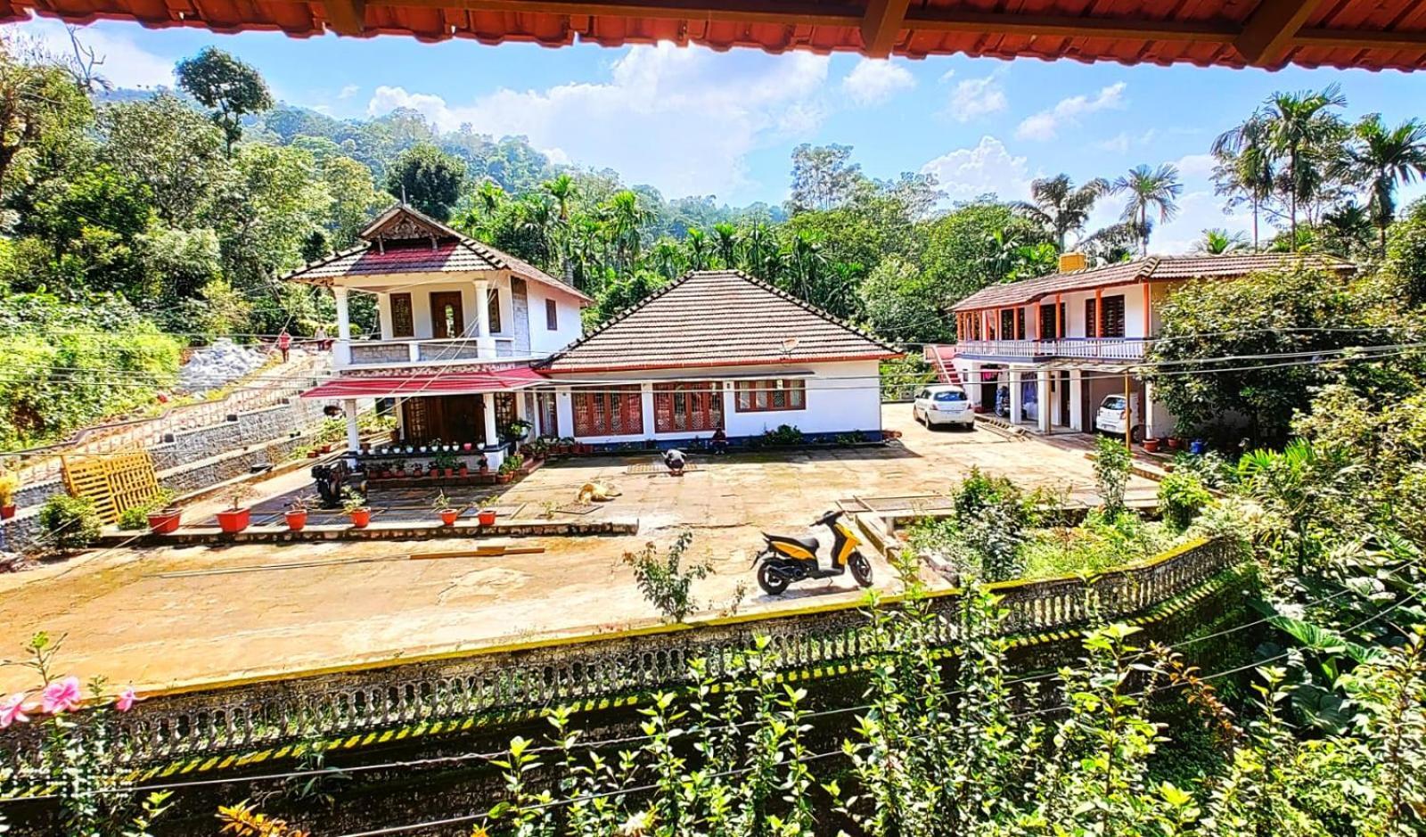 Coorg Divine Spark Home Stay Suntikoppa 외부 사진